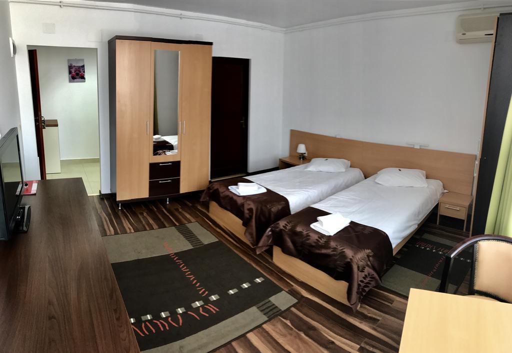 Aparthotel Zorilor Cluj-Napoca Exterior foto