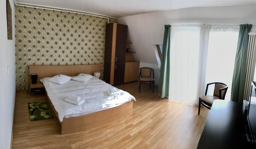 Aparthotel Zorilor Cluj-Napoca Exterior foto