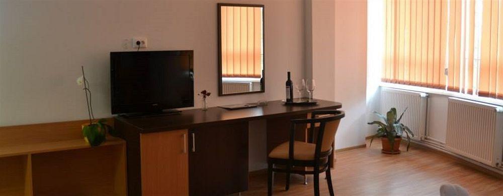 Aparthotel Zorilor Cluj-Napoca Exterior foto